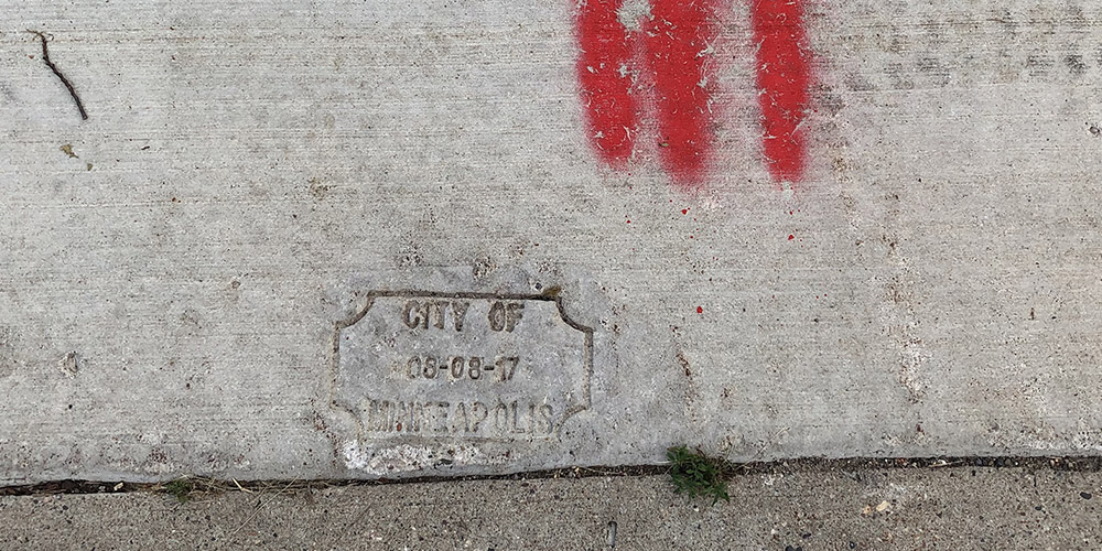 Duis mollis, est non commodo luctus